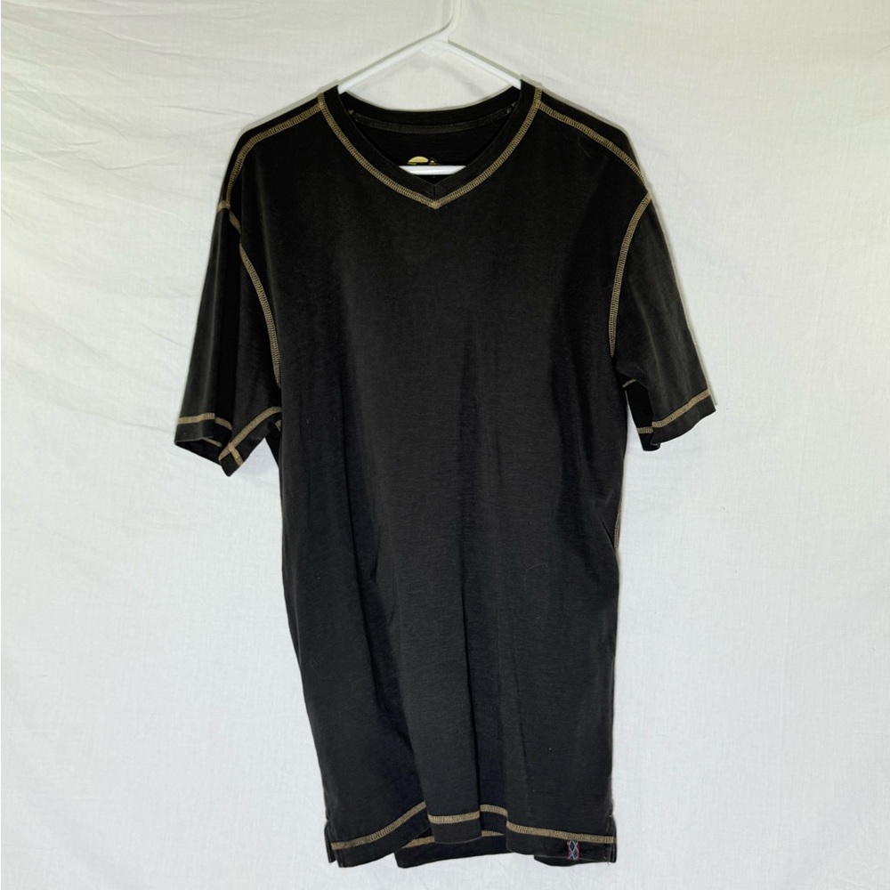 Orvis Men’s 100% Cotton Contrast Stitch V-Neck Tee|Black|Made in Peru|Size M